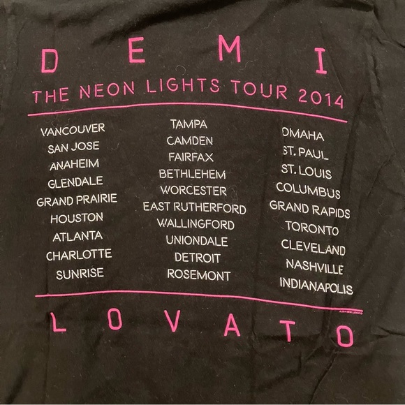 Demi Lovato • The Neon Lights Tour 2014 T-shirt - Picture 8 of 13